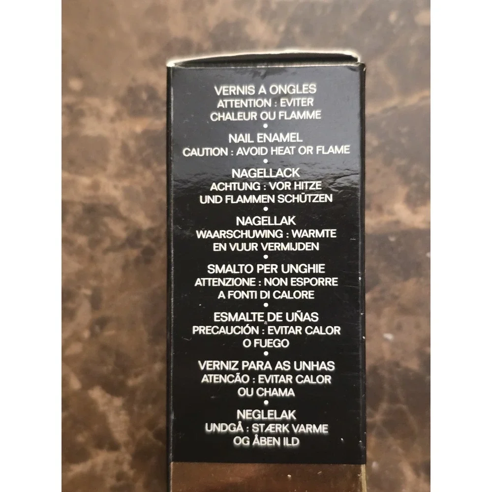 Chanel Le Vernis Nail Colour 579‎ PAPARAZI Discontinued